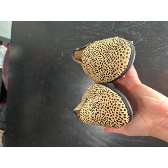 Aerosole- Textured Animal Print- Round toe Ballet heel Flat- 7.5 academia - Picture 5 of 6